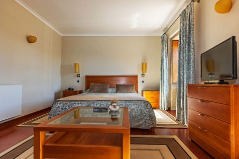 Superior Room | In-room safe, desk, blackout drapes, iron/ironing board