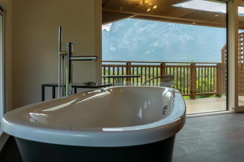 Deluxe Room | Room amenity