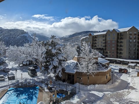 Standard Room, 2 Queen Beds, Non Smoking | Mountain view