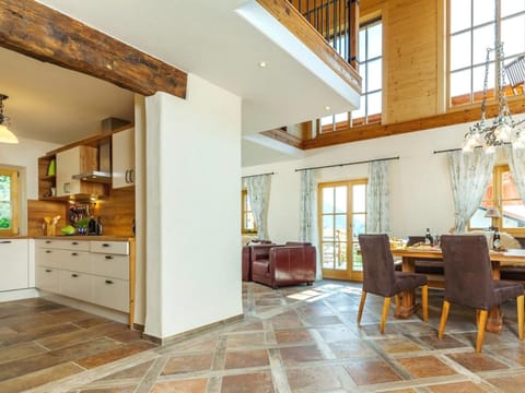 Chalet | Living area | Flat-screen TV