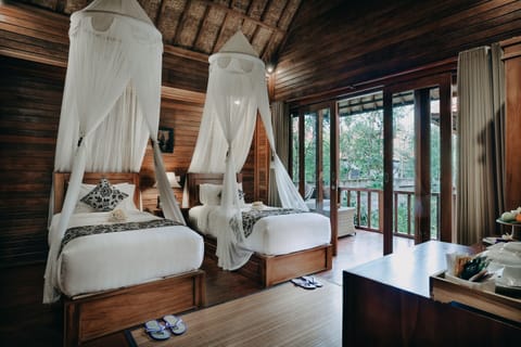 1 bedroom, Egyptian cotton sheets, premium bedding, Select Comfort beds