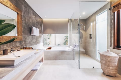 Three Bedroom Villa with Private Pool | Bathroom | Separate tub and shower, deep soaking tub, free toiletries, hair dryer