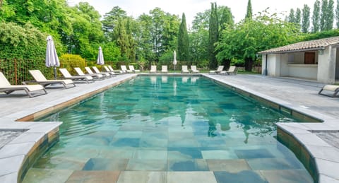 Seasonal outdoor pool, open 8:00 AM to 8:00 PM, sun loungers