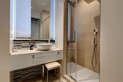 Superior Double or Twin Room | In-room dining