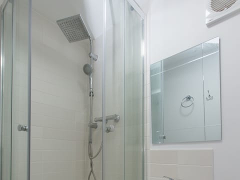 Single Room, Ensuite (Room 2) | Miscellaneous