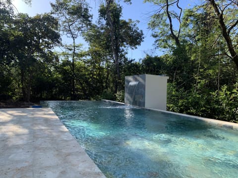Pool waterfall