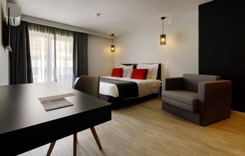 In-room safe, desk, soundproofing, free cribs/infant beds