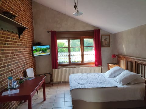 Double Room (Cardamine) | Minibar, desk, laptop workspace, free WiFi