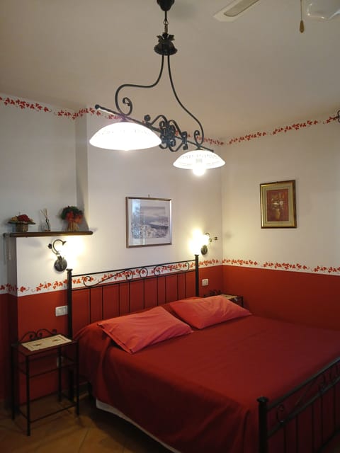 Quadruple Room | In-room safe, desk, free WiFi