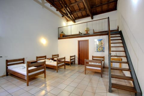 Bed sheets, wheelchair access