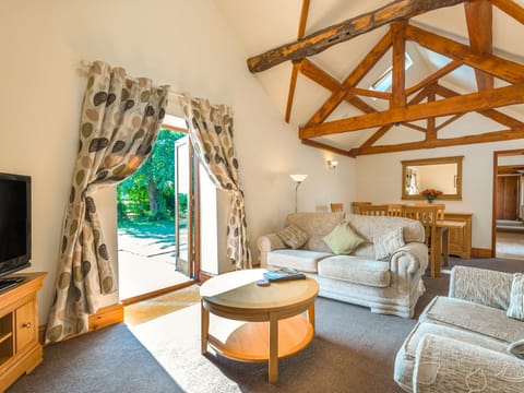 Cottage | Interior