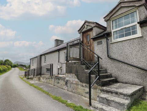 Cottage | Front of property