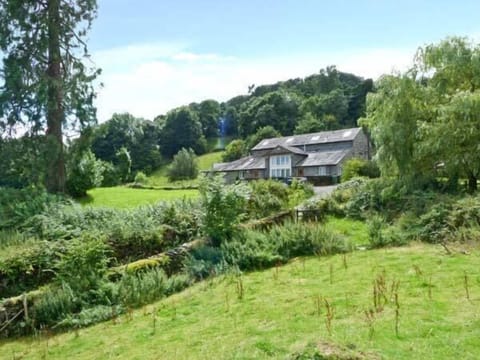 Cottage | Property grounds