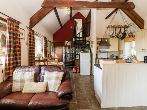Cottage | Interior