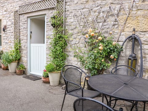 Cottage | Outdoor dining