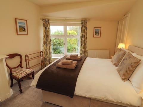 Cottage | Interior
