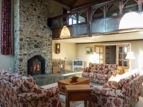Cottage | Interior