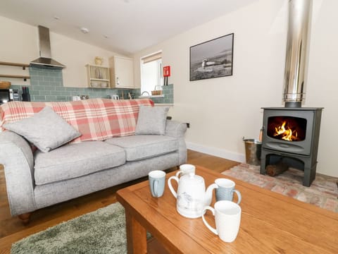 Cottage | Living room | TV