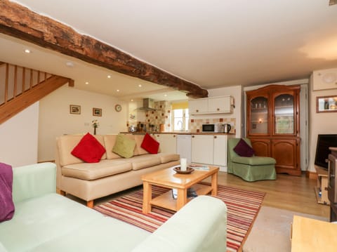 Cottage | Interior
