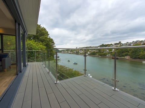 Cottage | Property grounds