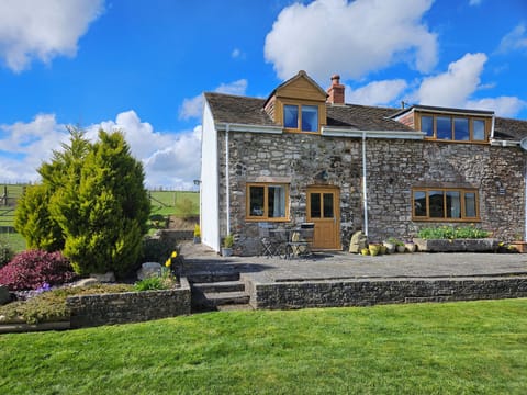 Cottage | Exterior