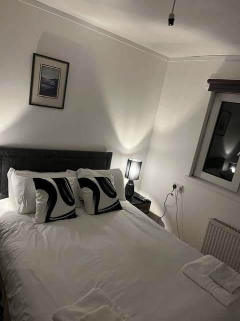 Basic Double Room, 1 Double Bed | Blackout drapes, free WiFi, bed sheets