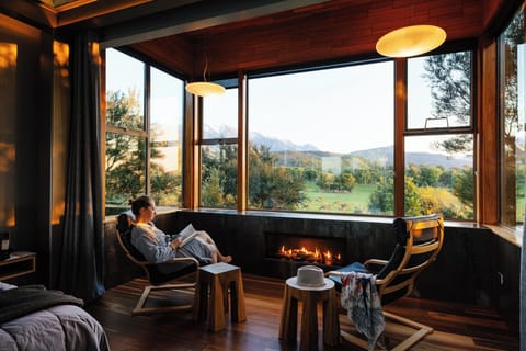 Family Tree House | Minibar, in-room safe, blackout drapes, soundproofing