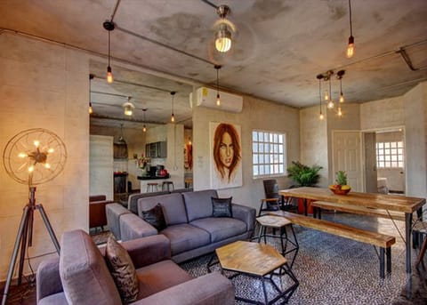Condo | Living room | Flat-screen TV, DVD player