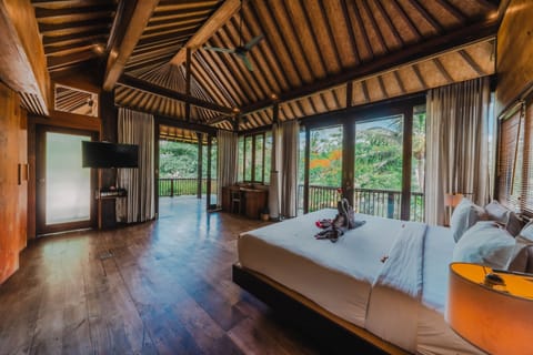 Luxury Villa, 3 Bedrooms, Private Pool | Minibar, in-room safe, desk, laptop workspace