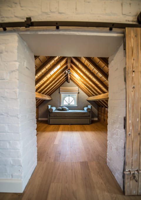 Deluxe Double Room (Serafine) | Premium bedding, minibar, in-room safe, desk