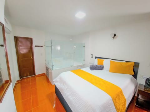 Premium Room | Minibar, in-room safe, iron/ironing board, free WiFi