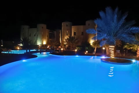 2 outdoor pools, open 7 AM to 9 PM, pool umbrellas, sun loungers