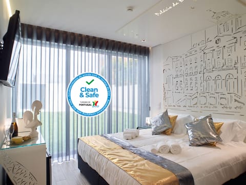 Deluxe Double Room | 1 bedroom, Egyptian cotton sheets, premium bedding, free minibar