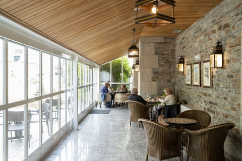 Coffee shop
