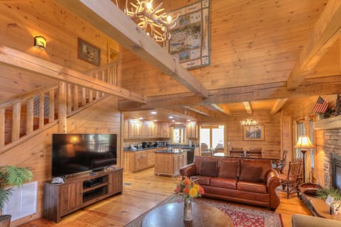 2 Bedroom Cabin | Living area | 48-inch LCD TV with cable channels, TV