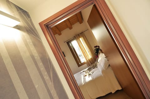 Superior Double Room, Private Bathroom | Hypo-allergenic bedding, down comforters, minibar, soundproofing