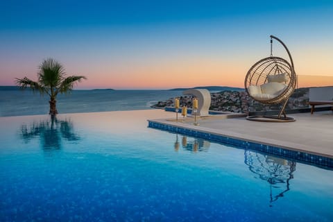 Luxury Villa, Private Pool (Silver Pearl) | Room amenity
