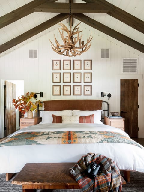 Cabin (Verlin) | Minibar, iron/ironing board, free WiFi, bed sheets