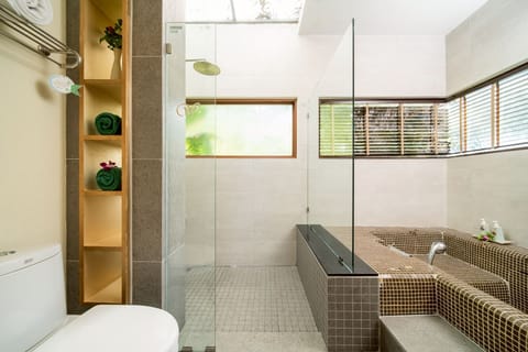 Villa, Beachfront (Rendezvous Villa) | Bathroom | Free toiletries, hair dryer, bathrobes, slippers