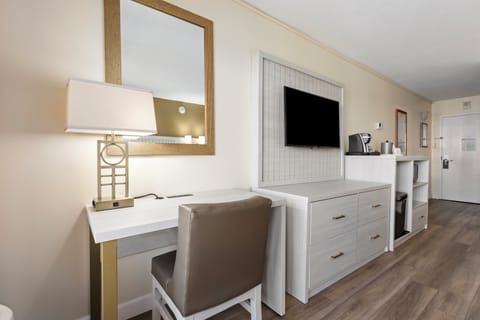 Premium bedding, down comforters, pillowtop beds, desk