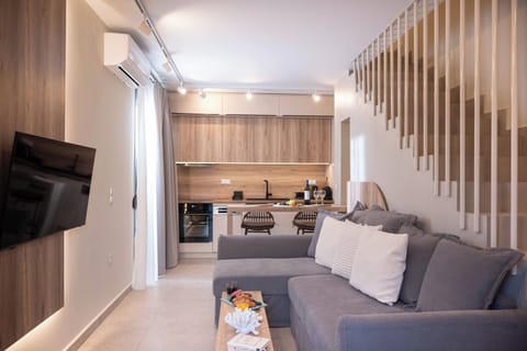 Wet allure with Private Hot Tub | Living area | TV