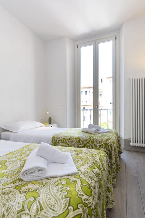 Apartment | 3 bedrooms, iron/ironing board, cribs/infant beds, free WiFi