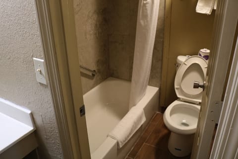 Desk, blackout drapes, iron/ironing board, free WiFi