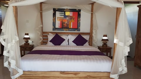 Deluxe Double Room, 1 Queen Bed | Desk, free WiFi, bed sheets