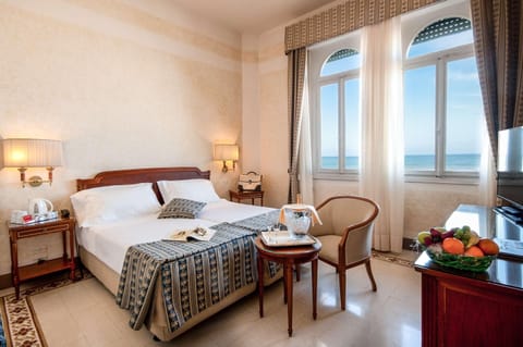 Minibar, in-room safe, blackout drapes, iron/ironing board