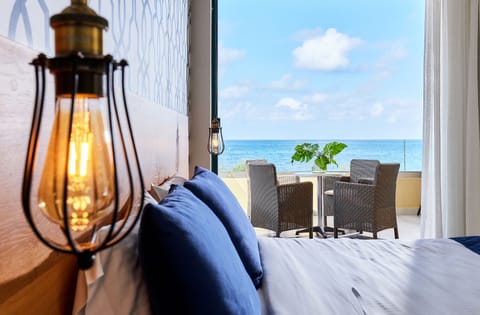 Superior Family Room | Balcony