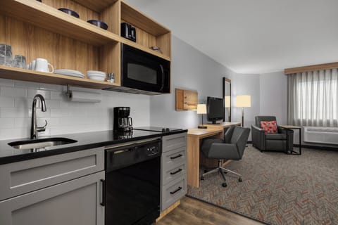 Desk, blackout drapes, iron/ironing board, free WiFi