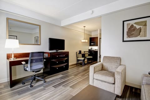 In-room safe, desk, laptop workspace, blackout drapes