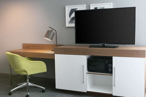 Desk, iron/ironing board, free cribs/infant beds, free WiFi