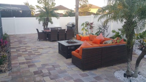 Villa | Balcony